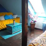 The Old Barn Luksusowa Stodola Z Calorocznym Jacuzzi Kominkiem I Widokiem Na Wzgorza I Dla 8-10 Osob Na Dolnym Slasku Min 2 Noce Ploczki Gorne