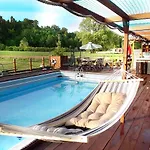شقة The Old Barn Luksusowa Stodola Z Calorocznym Jacuzzi Kominkiem I Widokiem Na Wzgorza I Dla 8-10 Osob Na Dolnym Slasku Min 2 Noce