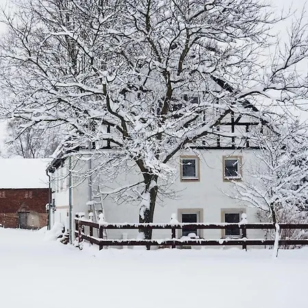 Apartment The Old Barn Luksusowa Stodola Z Calorocznym Jacuzzi Kominkiem I Widokiem Na Wzgorza I Dla 8-10 Osob Na Dolnym Slasku Min 2 Noce *