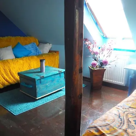 The Old Barn Luksusowa Stodola Z Calorocznym Jacuzzi Kominkiem I Widokiem Na Wzgorza I Dla 8-10 Osob Na Dolnym Slasku Min 2 Noce Ploczki Gorne