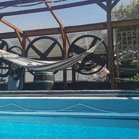 Apartmán The Old Barn Zimowy Hit Jacuzzi Piecyk Dom Dla 8-10 Osob, Min 2 Noce Ploczki Gorne