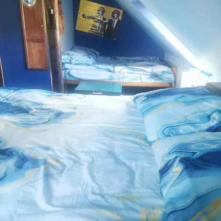 The Old Barn Luksusowa Stodola Z Calorocznym Jacuzzi Kominkiem I Widokiem Na Wzgorza I Dla 8-10 Osob Na Dolnym Slasku Min 2 Noce Ploczki Gorne