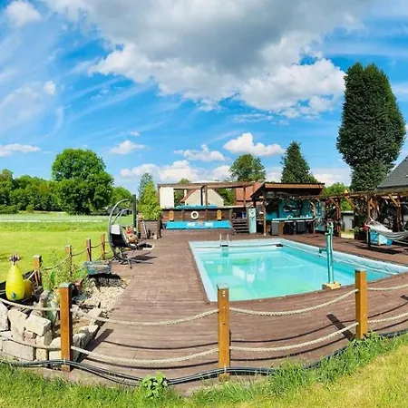 The Old Barn Luksusowa Stodola Z Calorocznym Jacuzzi Kominkiem I Widokiem Na Wzgorza I Dla 8-10 Osob Na Dolnym Slasku Min 2 Noce