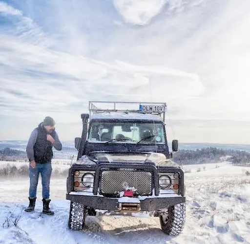 The Old Barn Luksusowa Stodola Z Calorocznym Jacuzzi Kominkiem I Widokiem Na Wzgorza I Las Dla 8-10 Osob Na Dolnym Slasku Min 2 Noce * Ploczki Gorne