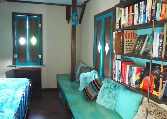 The Old Barn Luksusowa Stodola Z Calorocznym Jacuzzi Kominkiem I Widokiem Na Wzgorza I Las Dla 8-10 Osob Na Dolnym Slasku Min 2 Noce 아파트 Ploczki Gorne