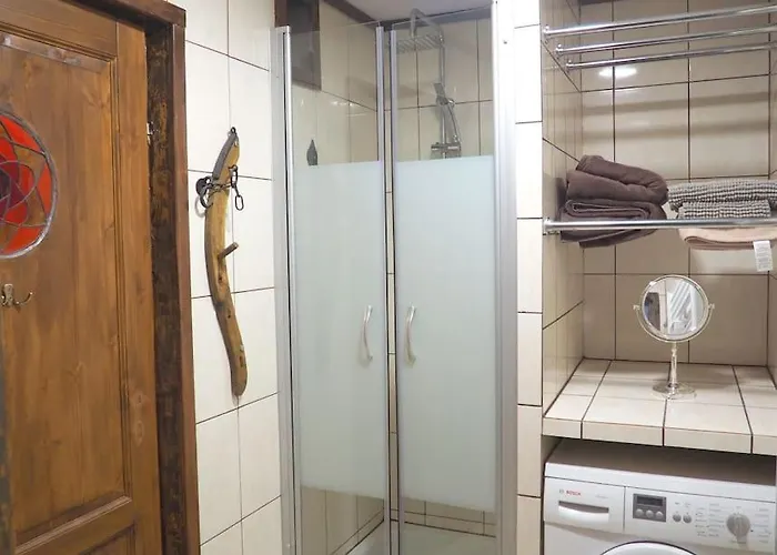 Apartment The Old Barn Luksusowa Stodola Z Calorocznym Jacuzzi Kominkiem I Widokiem Na Wzgorza I Las Dla 8-10 Osob Na Dolnym Slasku Min 2 Noce *