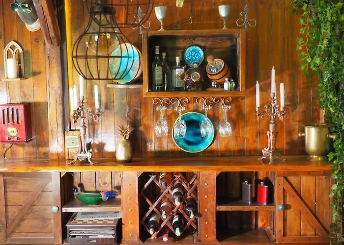 The Old Barn Luksusowa Stodola Z Calorocznym Jacuzzi Kominkiem I Widokiem Na Wzgorza I Las Dla 8-10 Osob Na Dolnym Slasku Min 2 Noce * Ploczki Gorne