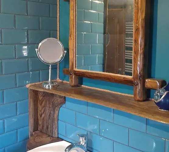 The Old Barn Luksusowa Stodola Z Calorocznym Jacuzzi Kominkiem I Widokiem Na Wzgorza I Las Dla 8-10 Osob Na Dolnym Slasku Min 2 Noce *